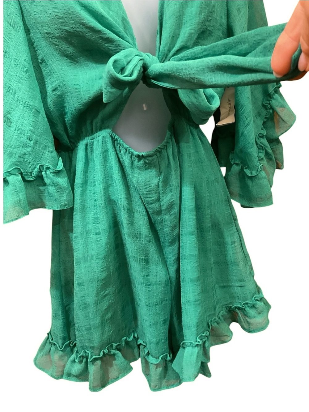 NWT Mi Ami Kima Kelly Green Front Tie Cutout Romper Size M - Picture 4 of 8